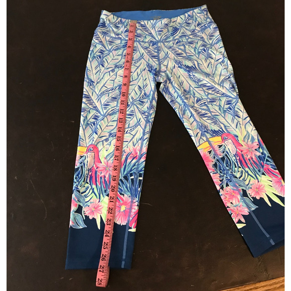 Lilly Pulitzer Luxletic UPF+50 Jolena Weekender Lets Mango Leggings - Medium - Picture 12 of 14